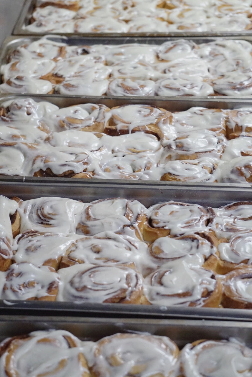 4 PACK CINNAMON BUNS (pick-up only)